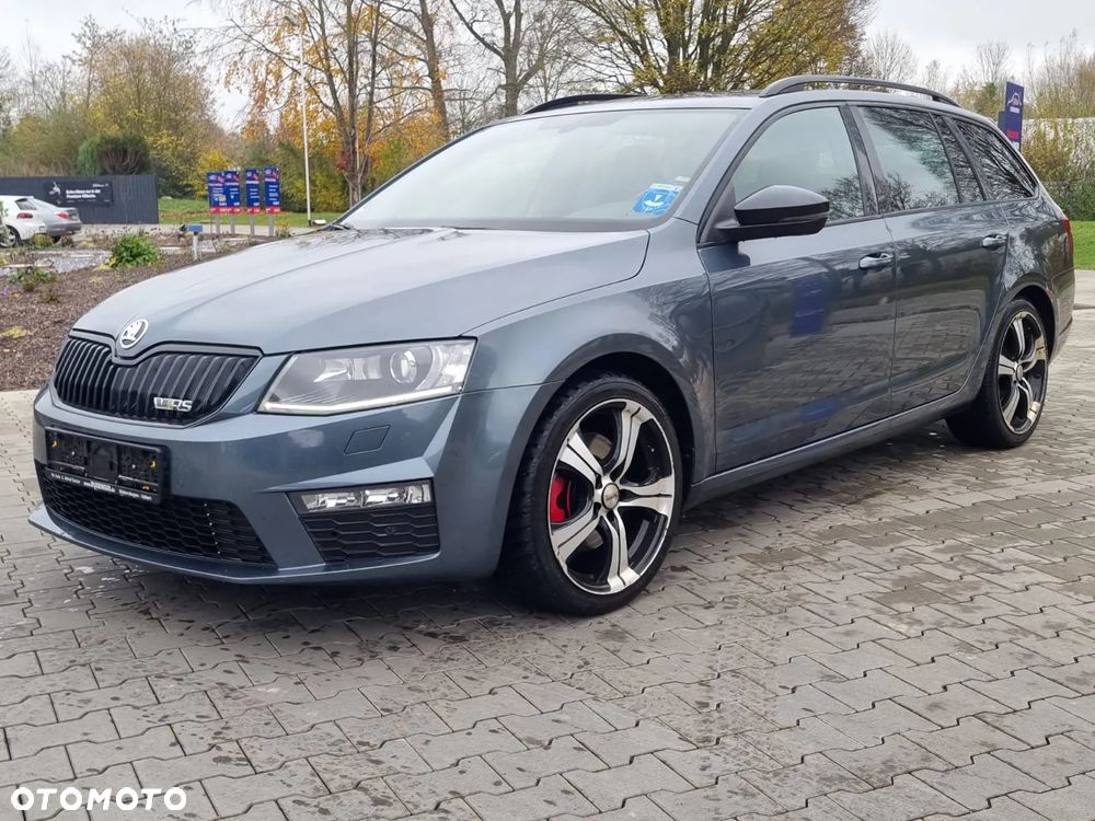 Skoda Octavia Combi 2.0 TDI RS - 1