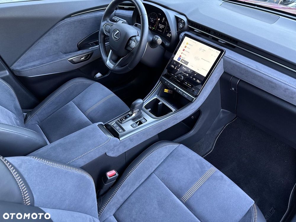 Lexus LBX 1.5 Hybrid Cool - 9