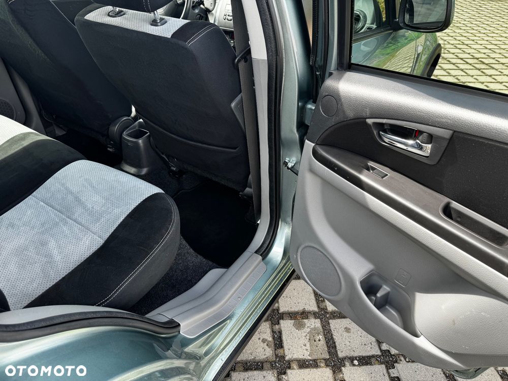 Suzuki SX4 1.6 VVT 4x4 Limited - 15