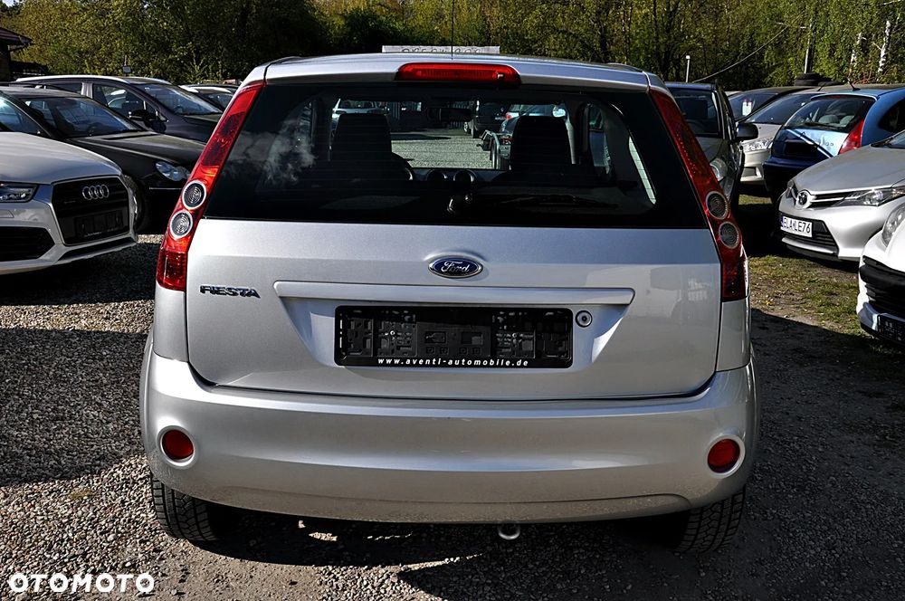 Ford Fiesta 1.3 Style - 11