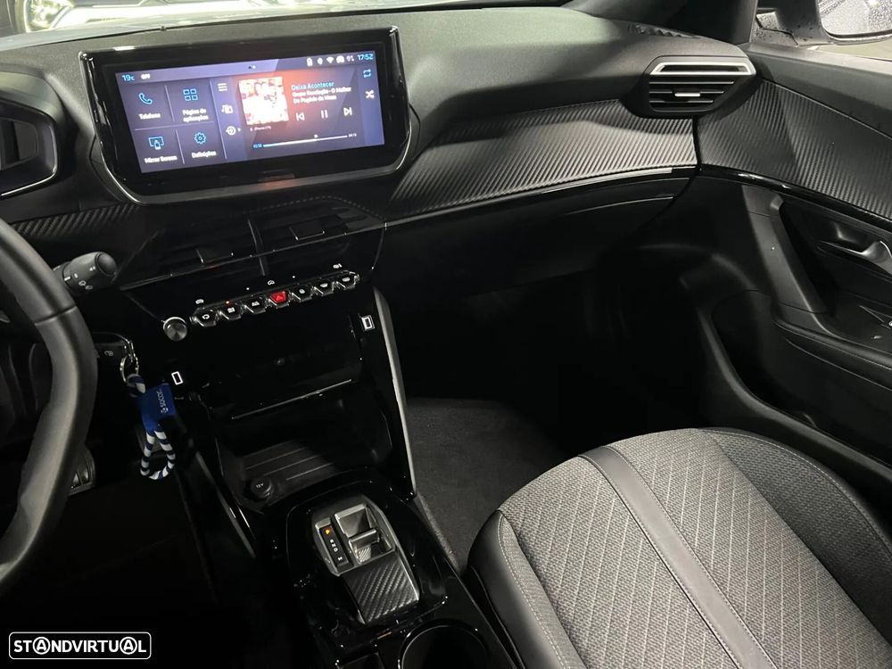 Peugeot 2008 1.2 Hybrid Allure e-DCS6 - 27