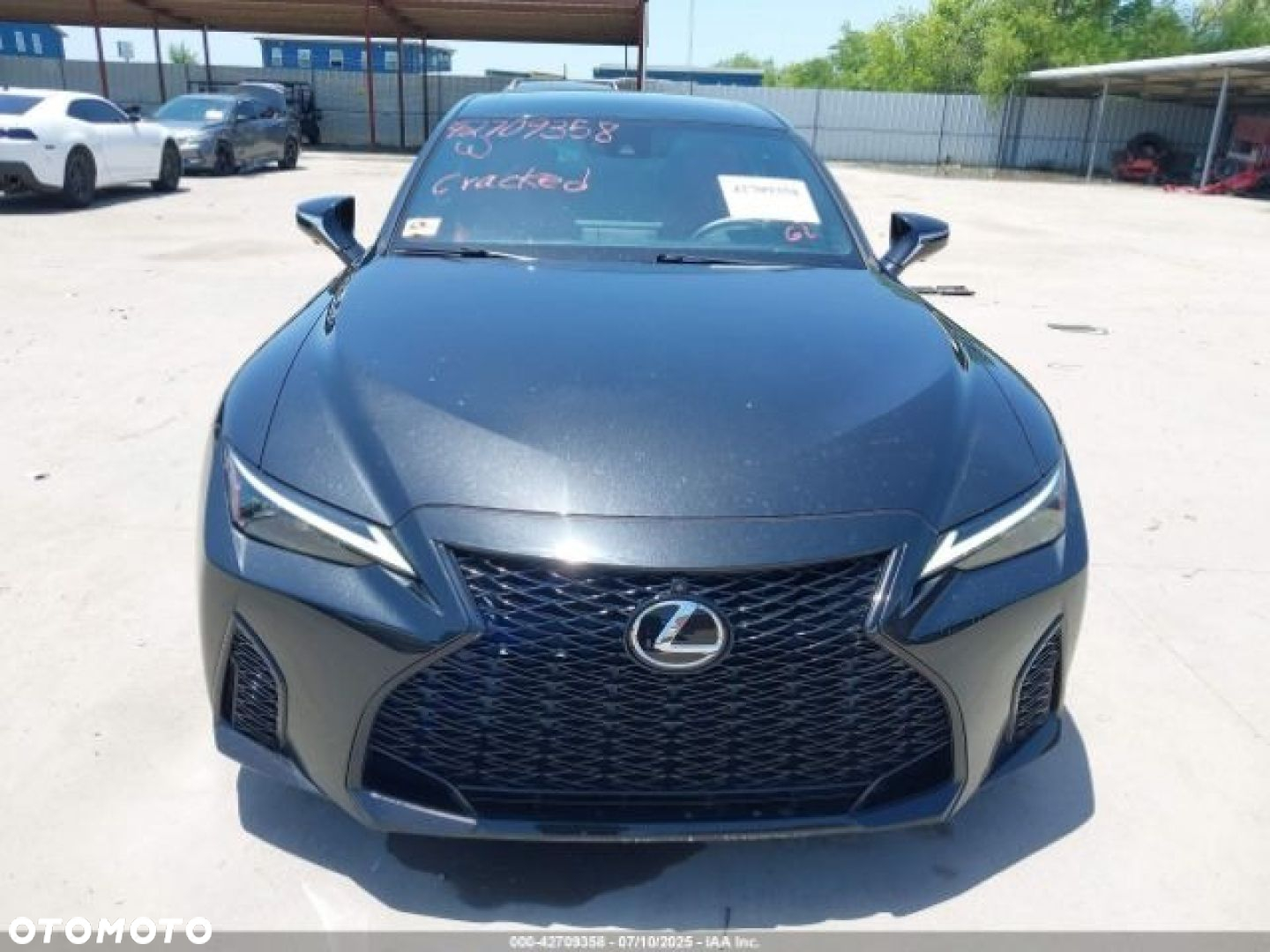 Lexus IS - 5