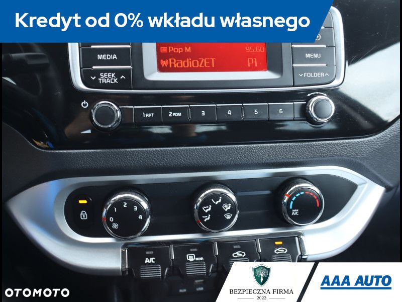 Kia Rio - 13