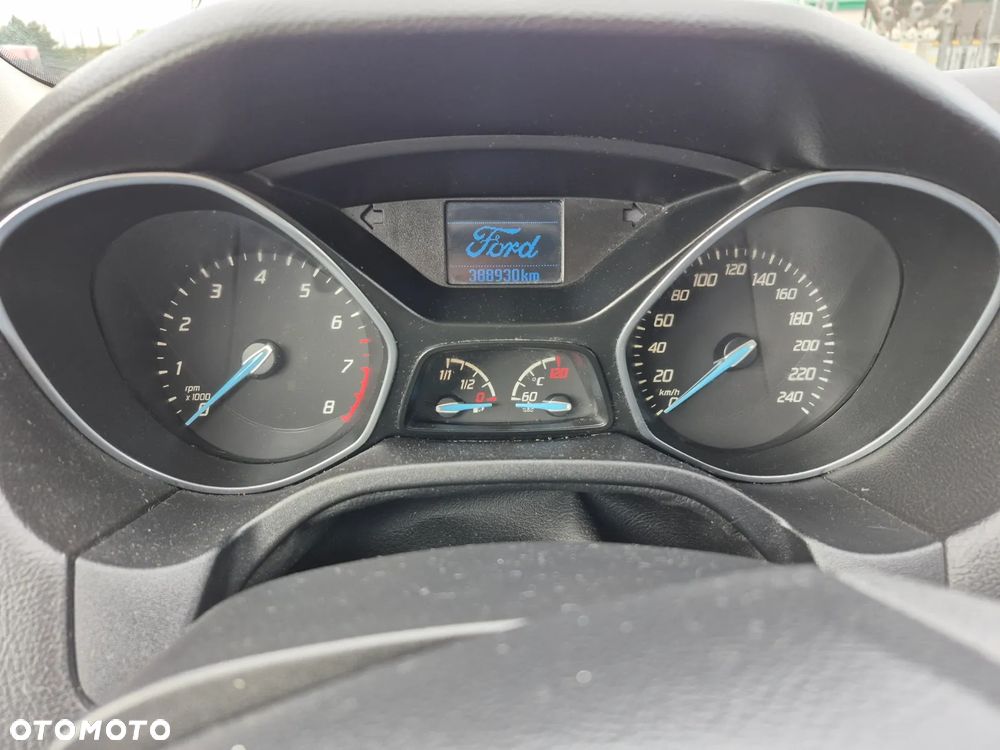 Ford Focus 1.6 Trend - 16