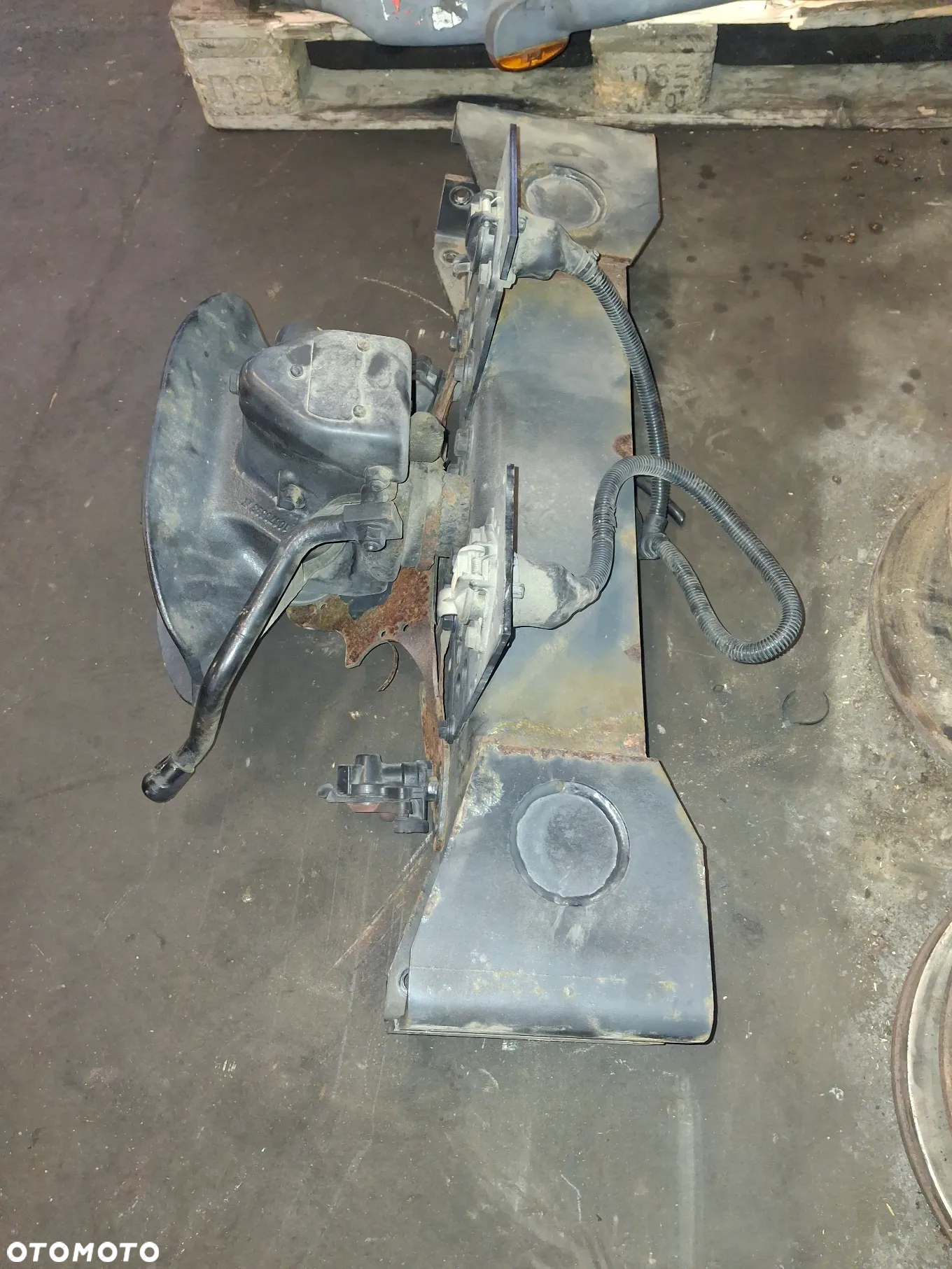 ZACZEP  Z BELKĄ RINGEFEDER    DAF LF 220 EURO 6 - 6