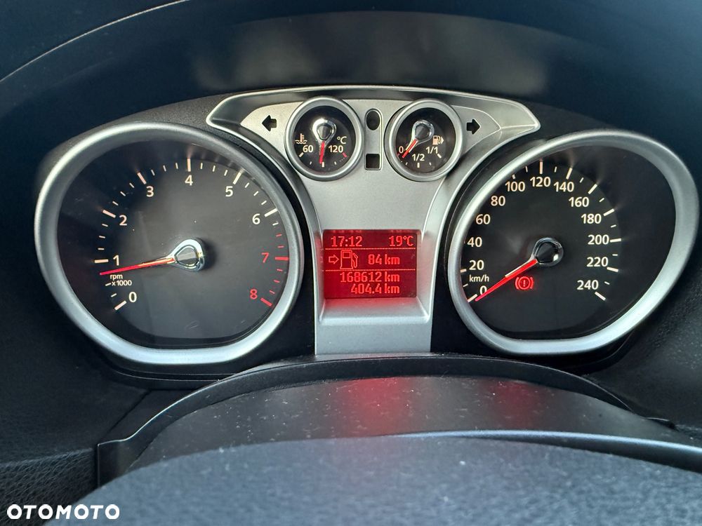 Ford Focus 1.6 Ambiente - 6