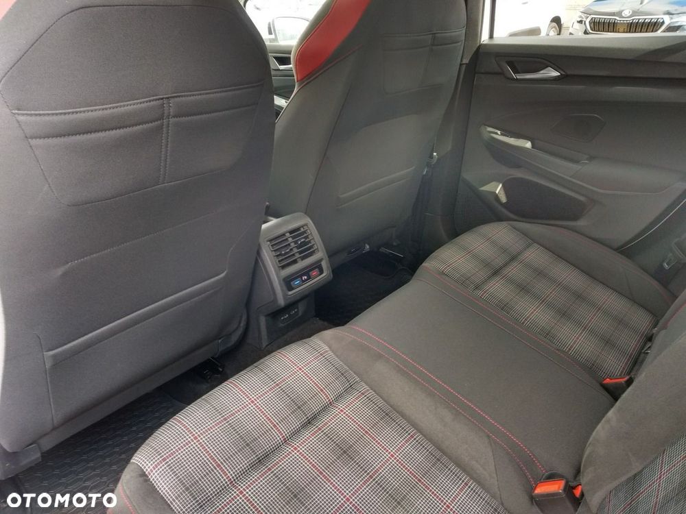 Volkswagen Golf 2.0 TSI GTI DSG - 31