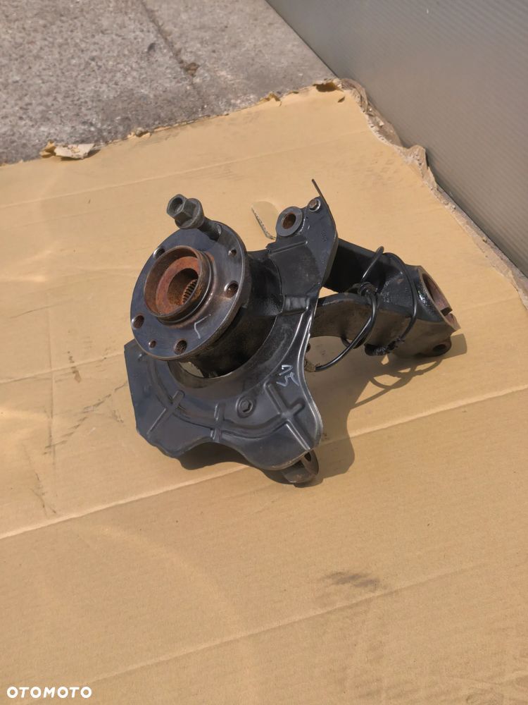 Piasta 5x118 zwrotnica lewy przód Fiat Ducato III Jumper Boxer 2007-2026 mały rozstaw 15 - 3