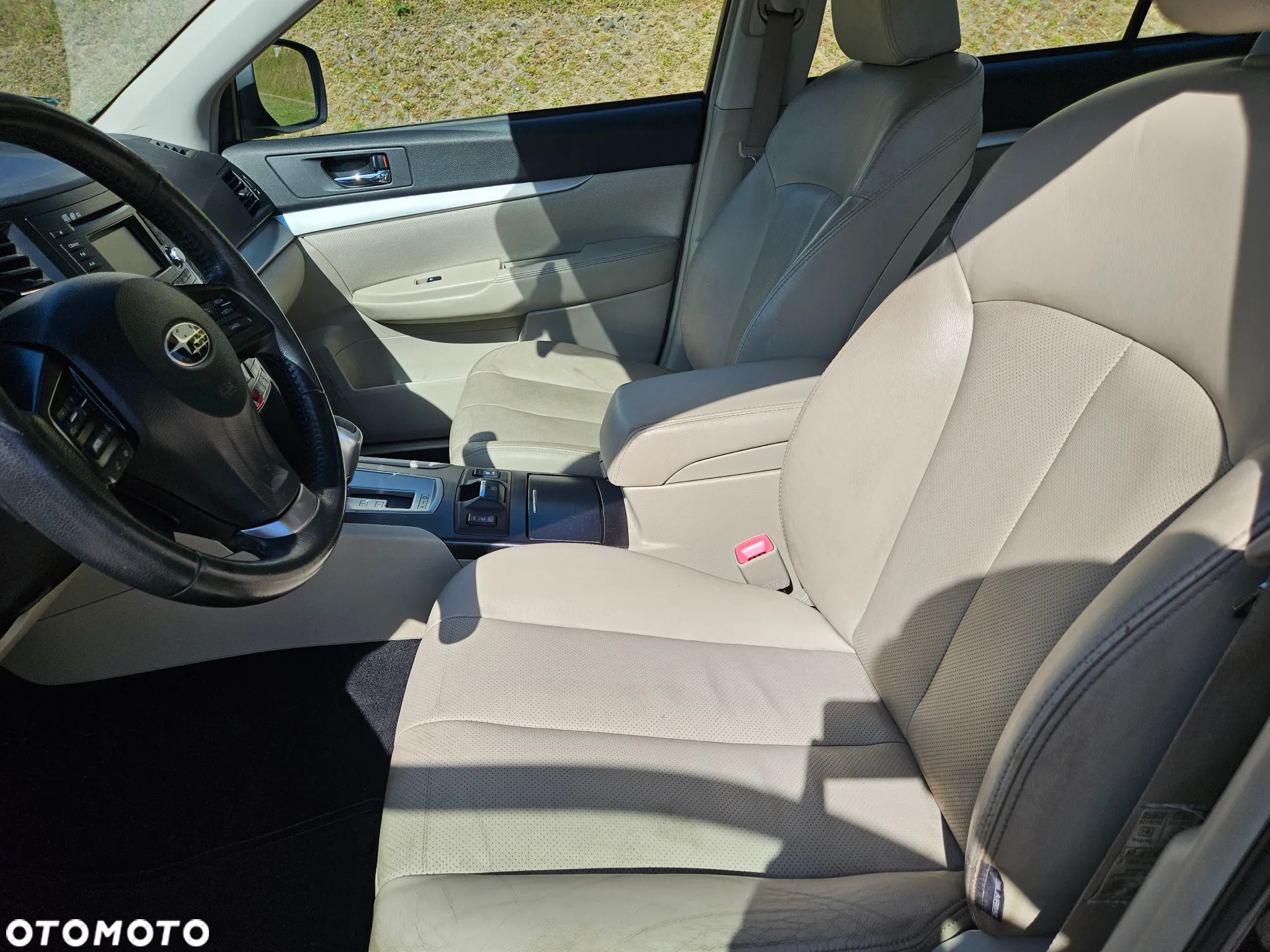 Subaru Outback Legacy 2.0 D Comfort SPO AT - 17
