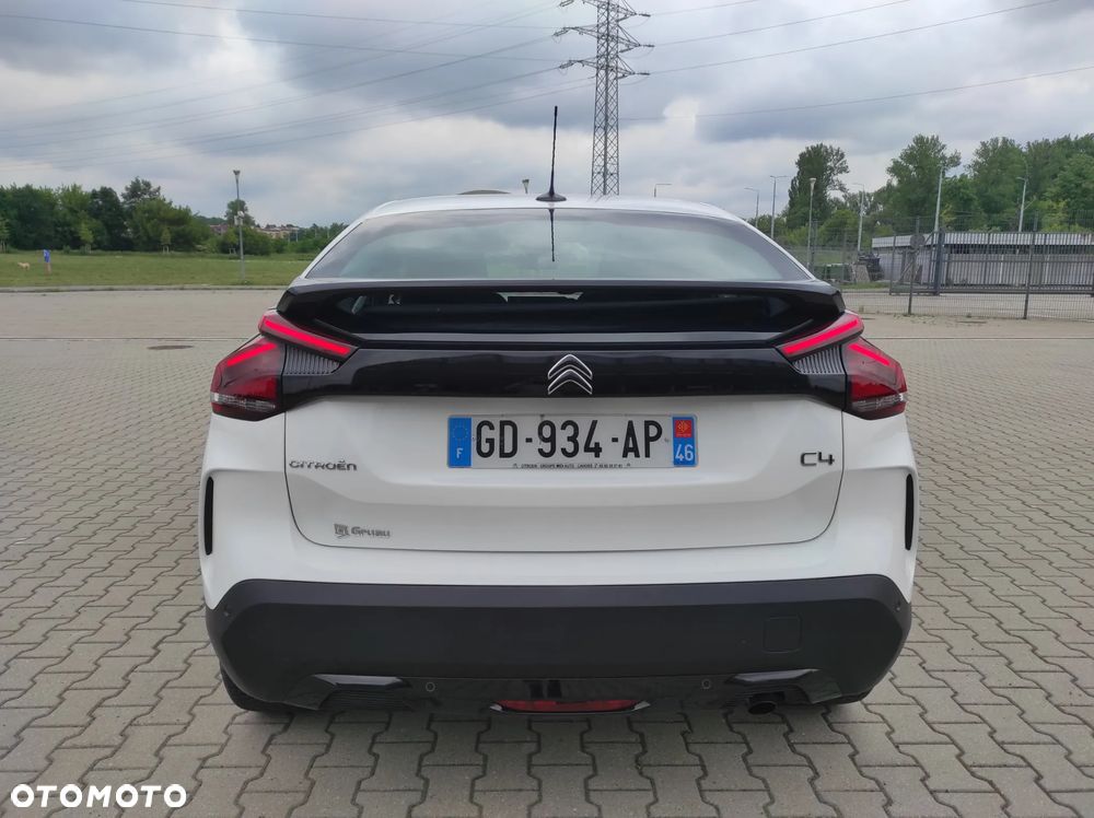 Citroën C4 BlueHDi 110 Stop&Start C-SERIES - 16