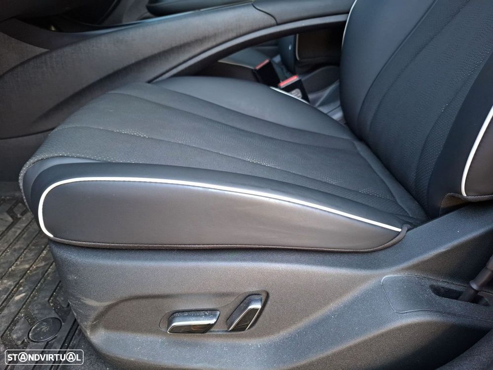 BYD Dolphin 60.4 kWh Design - 9