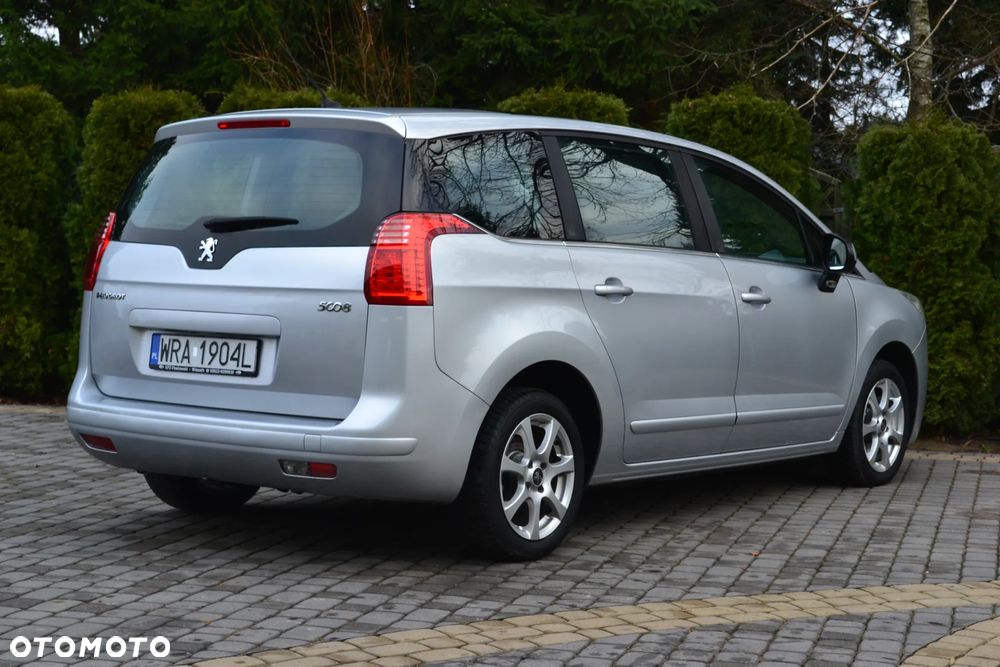 Peugeot 5008 1.6 THP Active 7os - 13