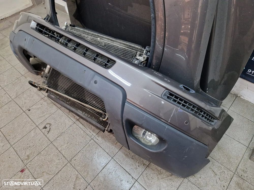 Frente completa usada VOLVO XC90 2.4 D5 XENON parachoques capot oticas guardalamas XC 90 - 7