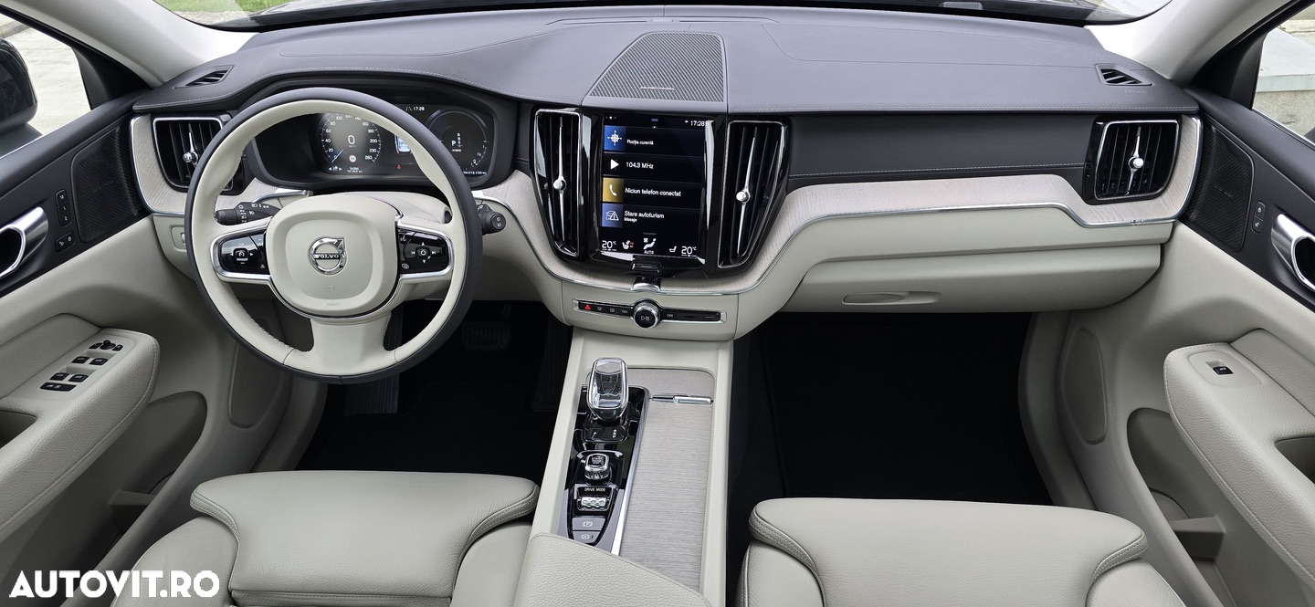 Volvo XC 60 T8 Twin Engine AWD Inscription - 7