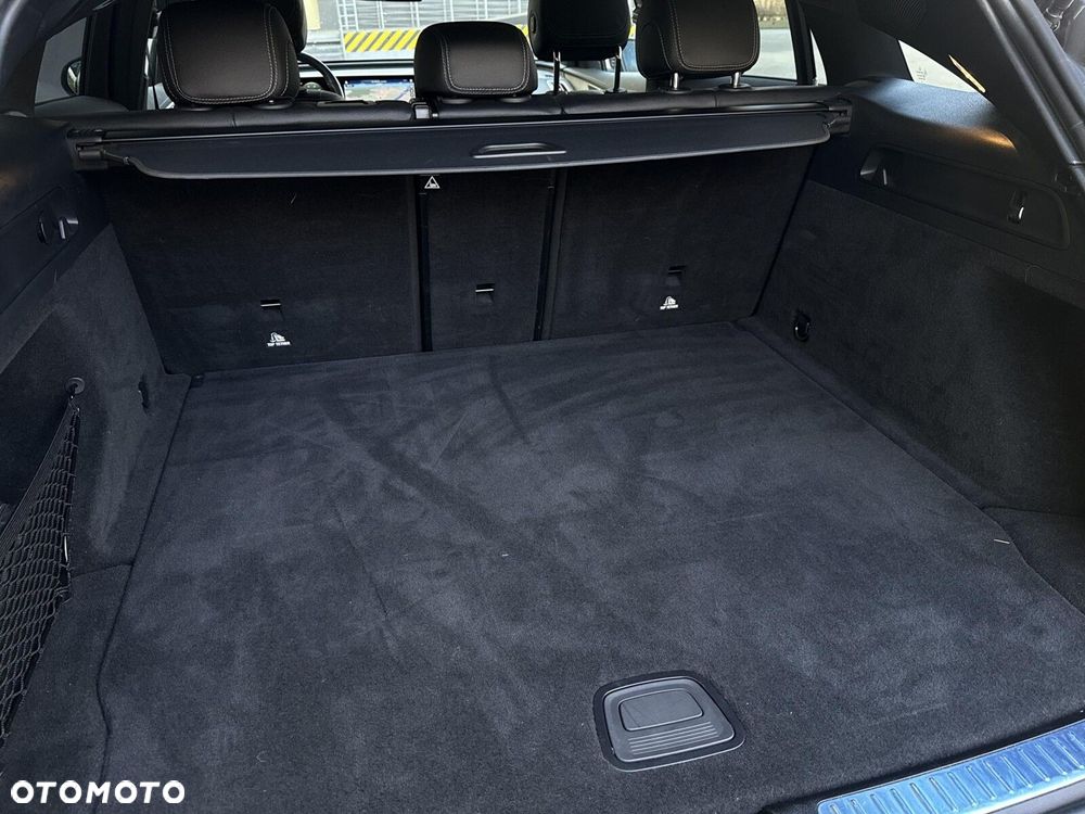 Mercedes-Benz EQC 400 4-Matic - 11