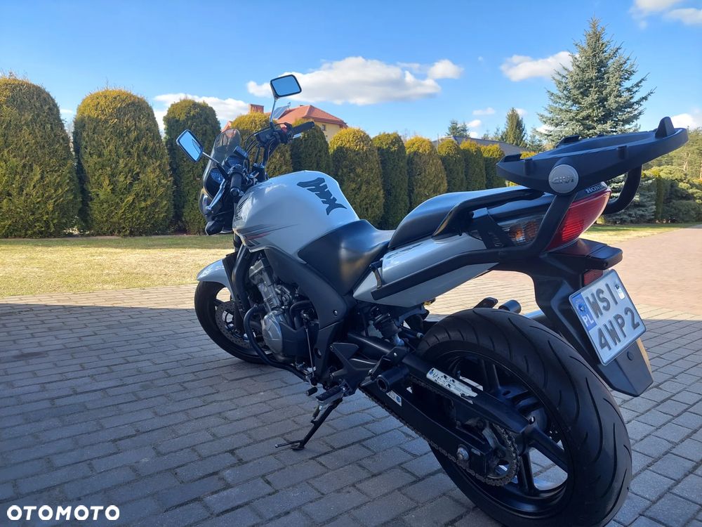 Honda CBF - 12