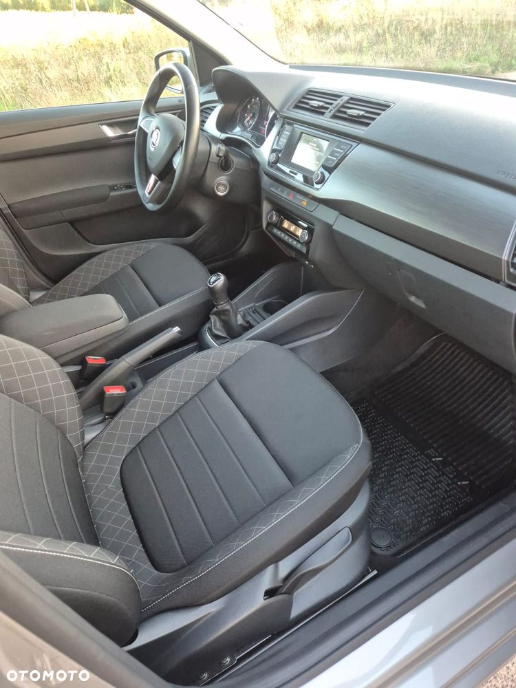 Skoda Fabia - 13