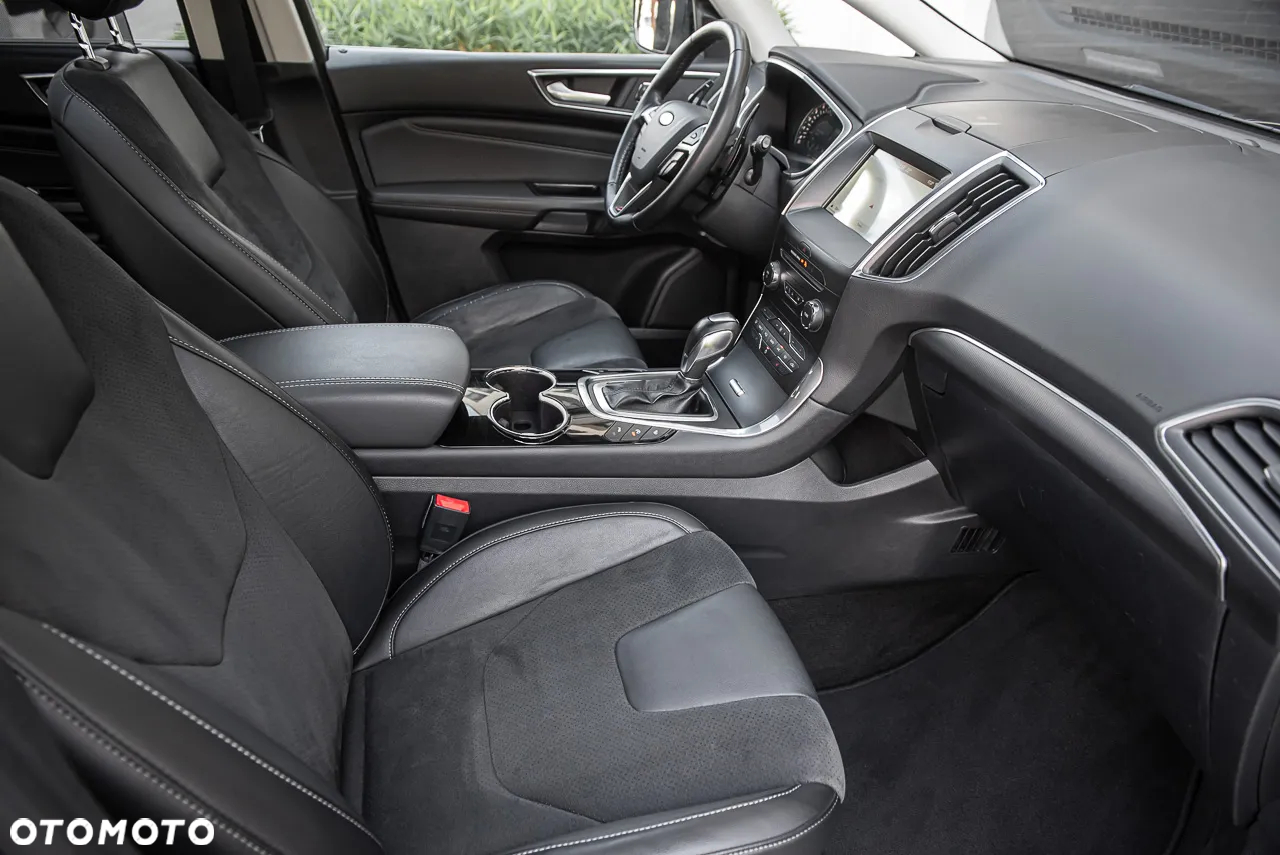 Ford S-Max 2.0 EcoBlue Bi-Turbo ST-LINE - 38