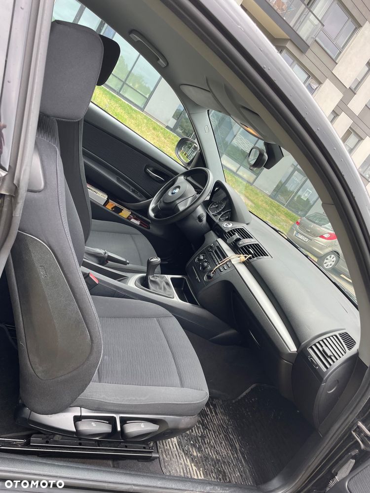 BMW Seria 1 116i - 7