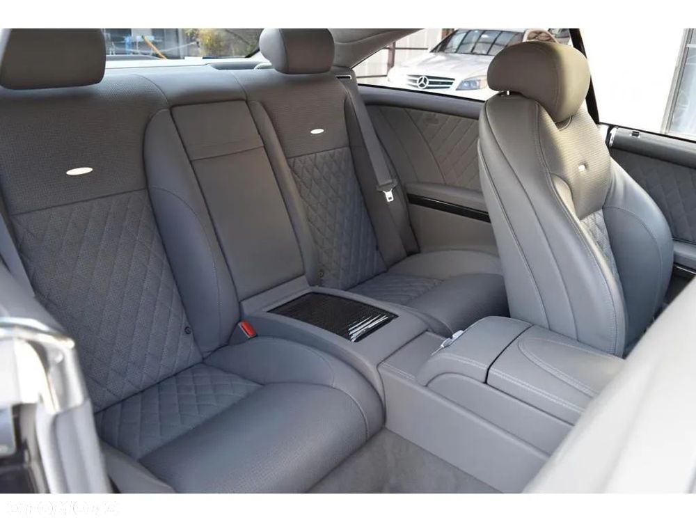 Mercedes-Benz CL 65 AMG - 16
