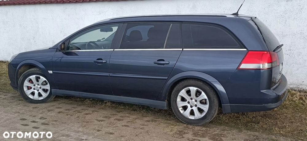 Opel Vectra 1.9 CDTI - 4