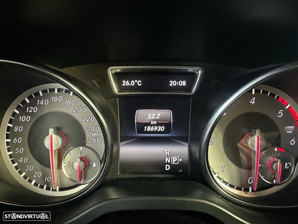 Mercedes-Benz CLA 220 CDI AMG Line Aut. - 17
