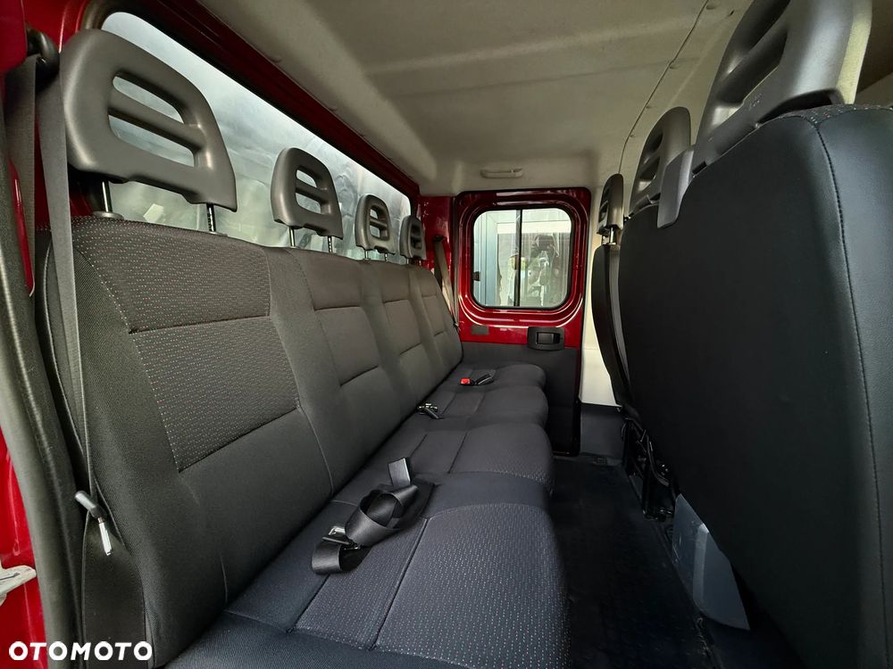 Peugeot Boxer 2.2 HDI /123.914KM PRZEBIEG /  2020 ROK PRODUKCJI / Doka Brygadówka Podwójna Kabina 7-osobowa / Bezwypadkowy / ZAREJESTROWANY W PL - 19