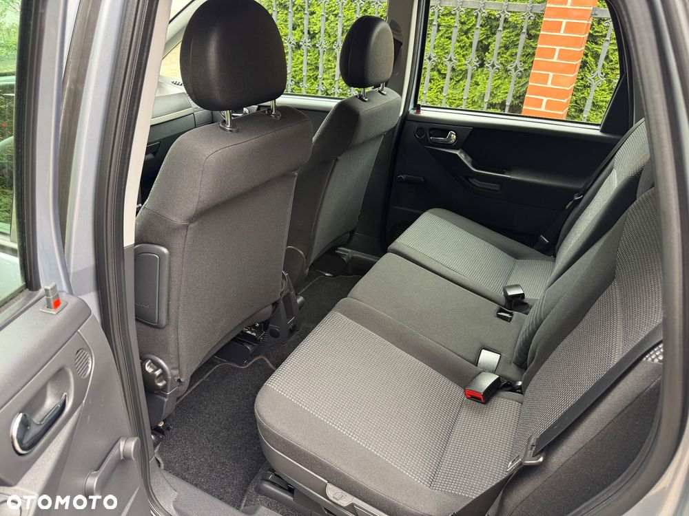 Opel Meriva 1.4 Innovation - 29