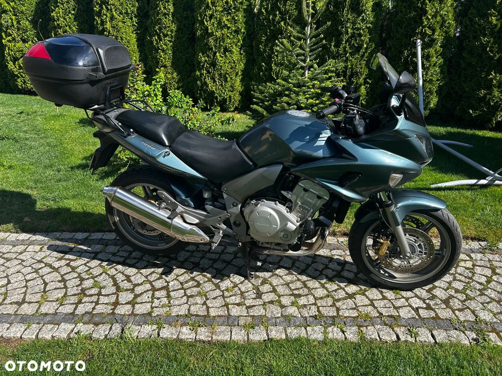 Honda CBF - 4