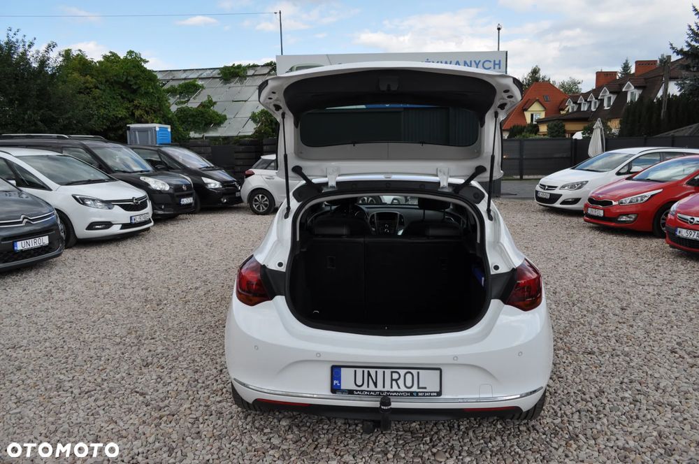 Opel Astra 1.4 Turbo Exklusiv - 21