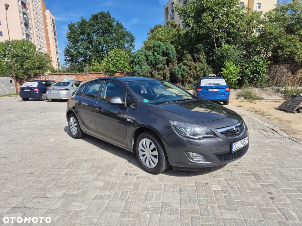 Opel Astra 1.6 - 4