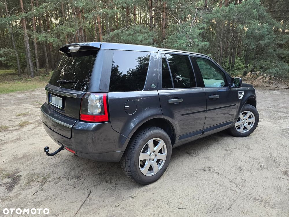 Land Rover Freelander SD4 HSE Luxury - 14
