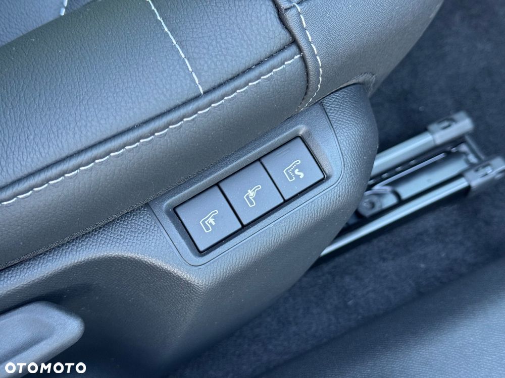 Citroën C4X EV136 50kWh Shine - 10