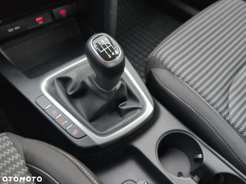 Kia XCeed 1.5 T-GDI M - 15