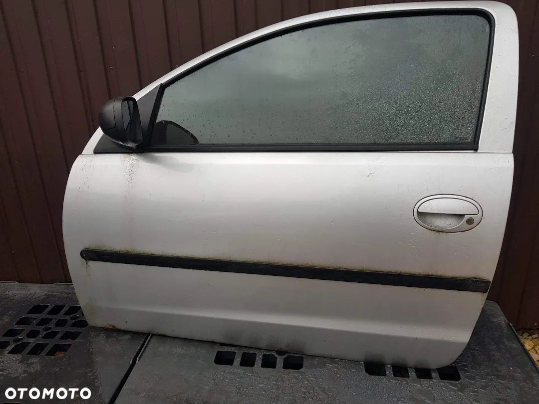 Drzwi Przednie Lewy Przód L.P. Opel Corsa C 3D Kol: Z157 - 1