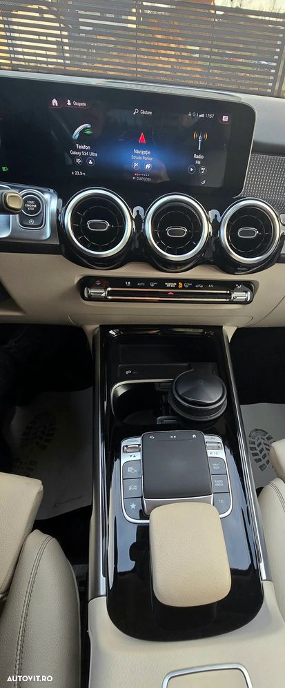 Mercedes-Benz GLB 220 d 4MATIC 8G-DCT Special Edition - 26