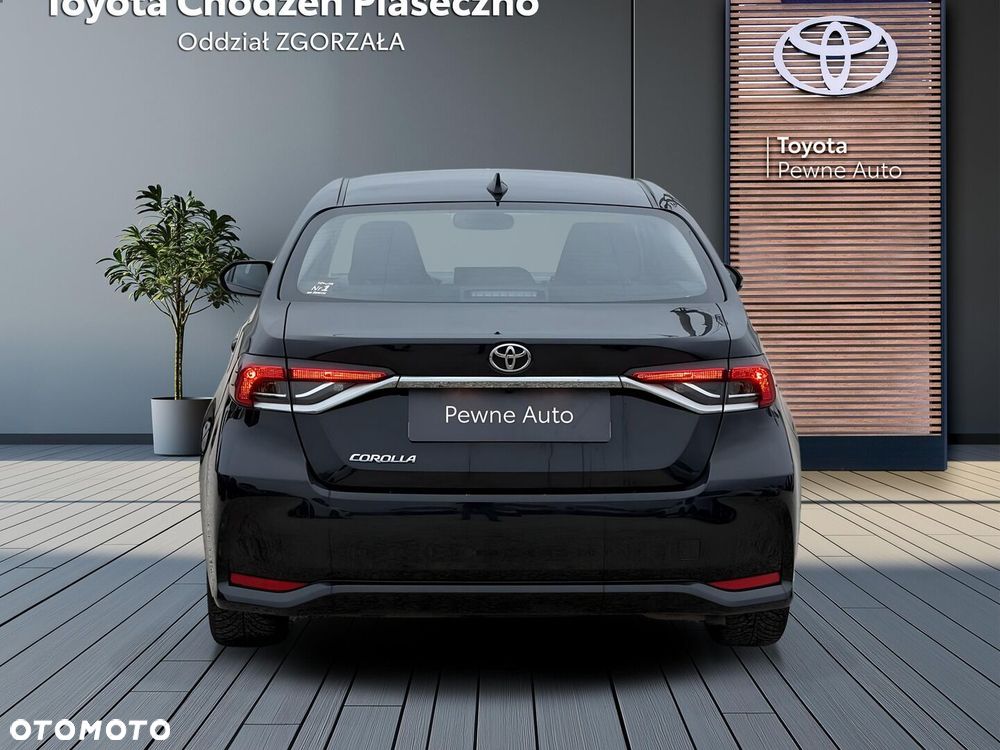 Toyota Corolla - 4