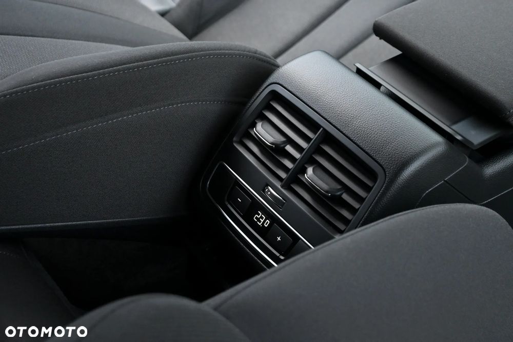Audi A4 Limousine 2.0 TDI S tronic sport - 27