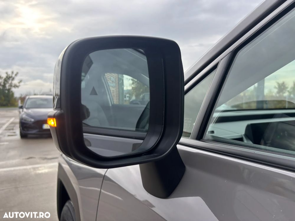Toyota RAV4 - 16