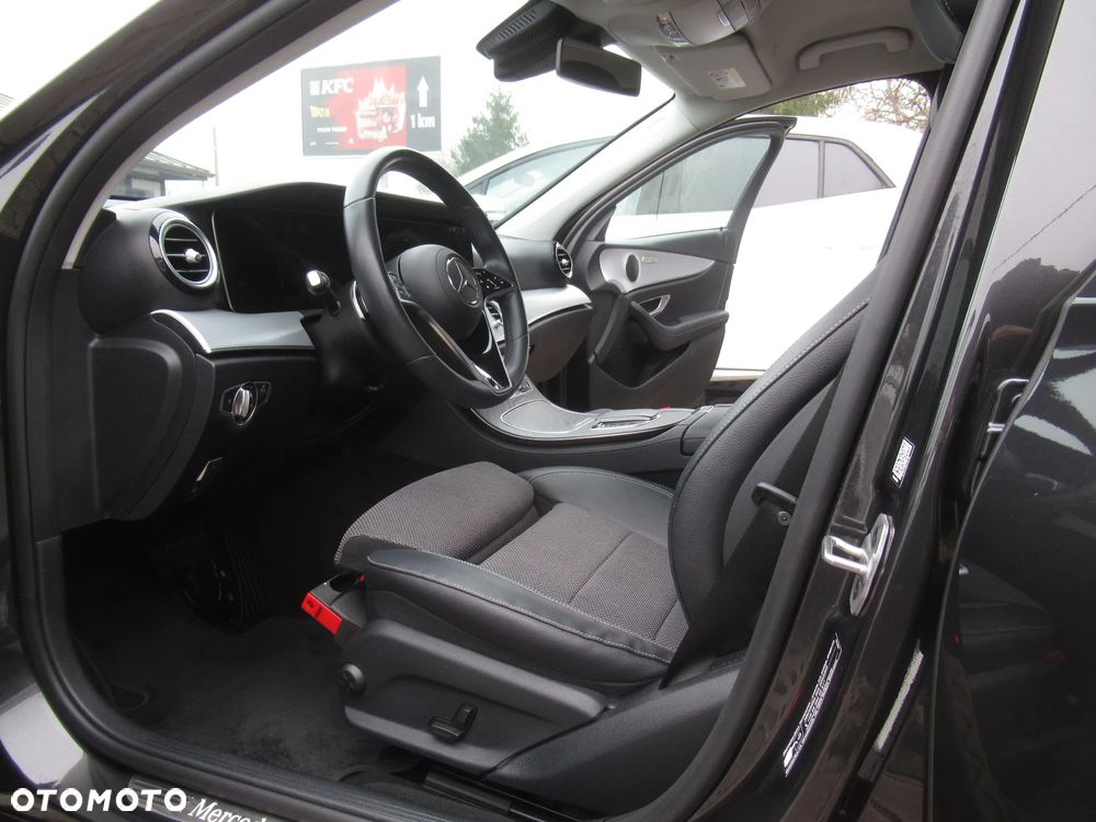 Mercedes-Benz Klasa E 220 d 4-Matic AMG - 5