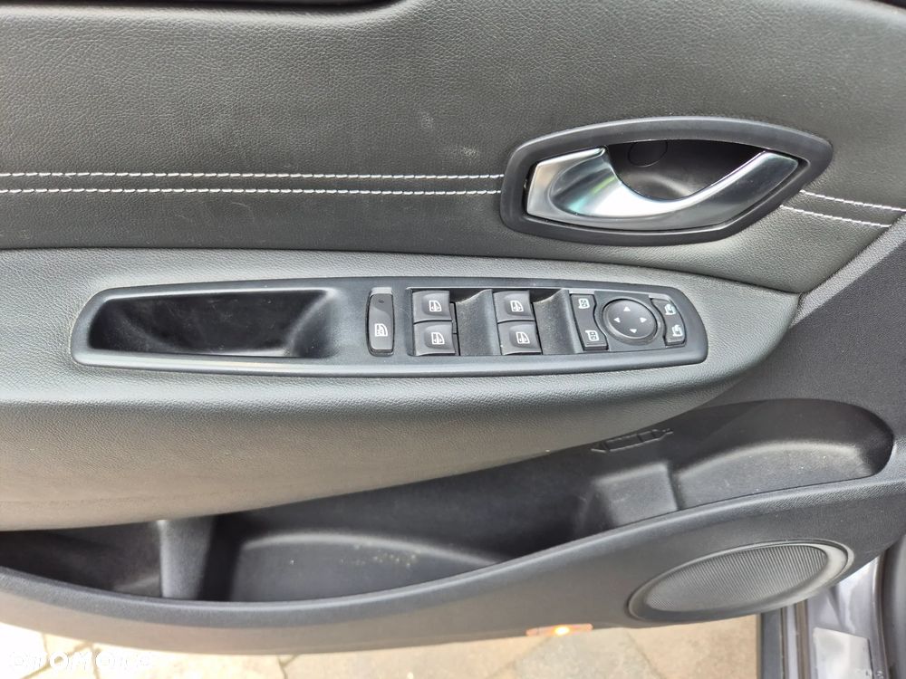 Renault Scenic Energy dCi 110 S&S Xmod Paris - 17