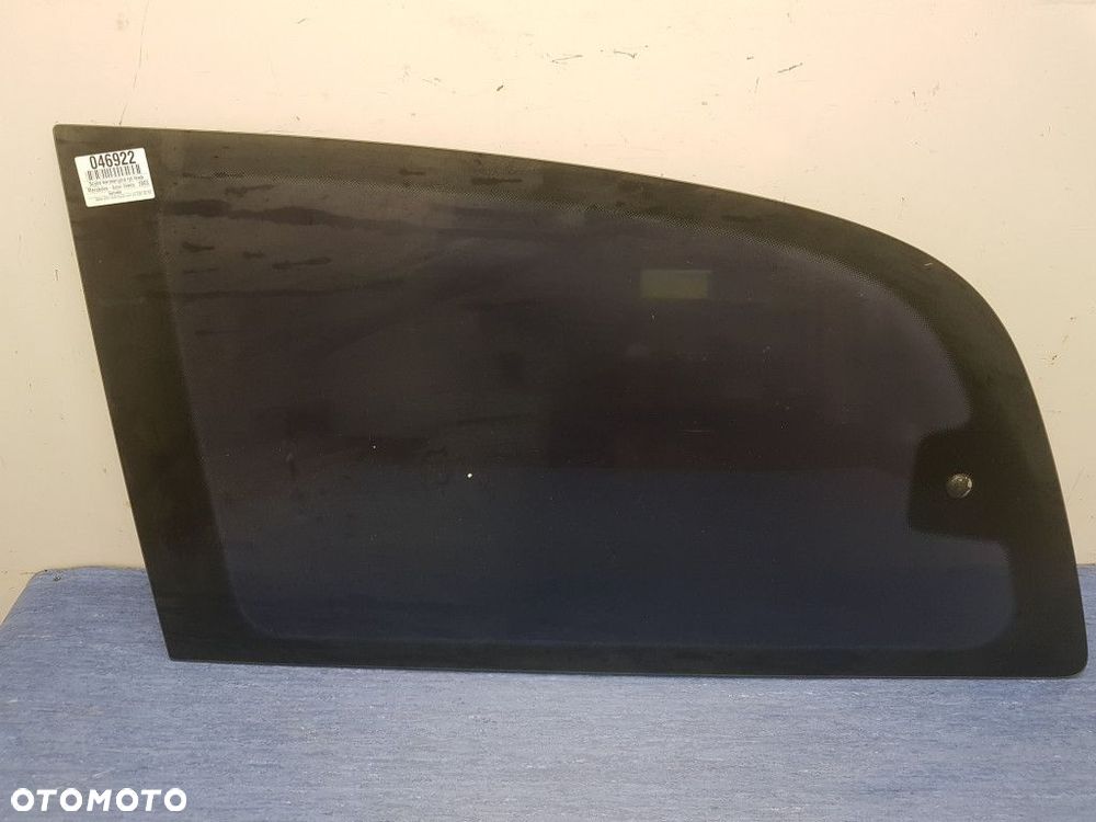 MERCEDES BENZ VIANO W639 SZYBA KAROSERYJNA TYŁ LEWA - 5