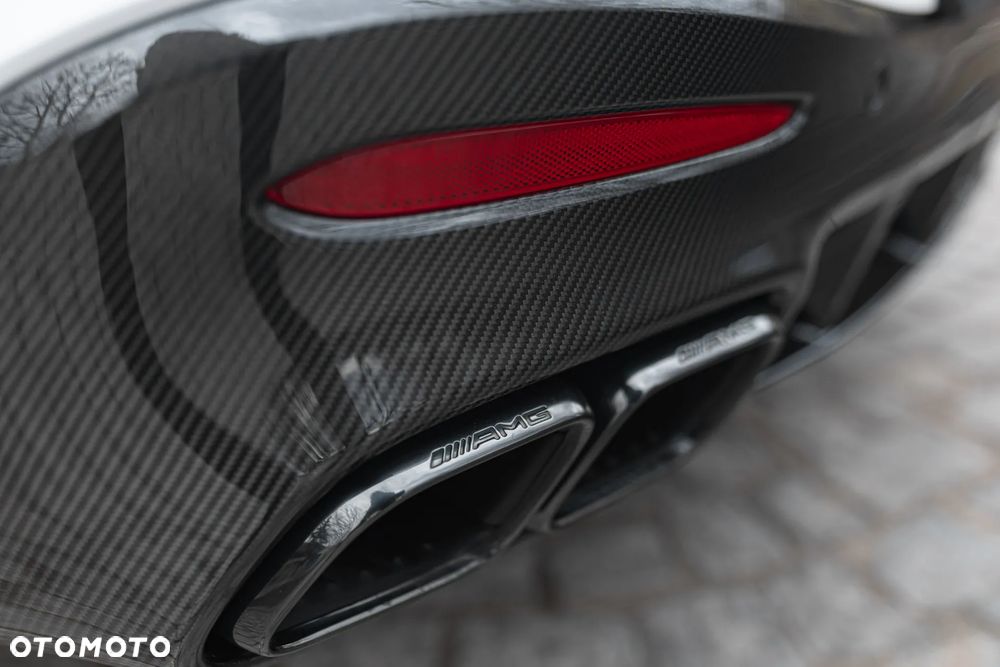 Mercedes-Benz AMG GT - 15