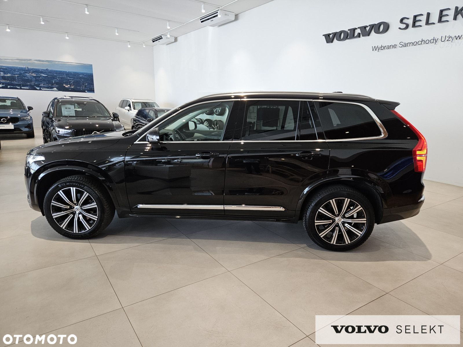 Volvo XC 90 - 9