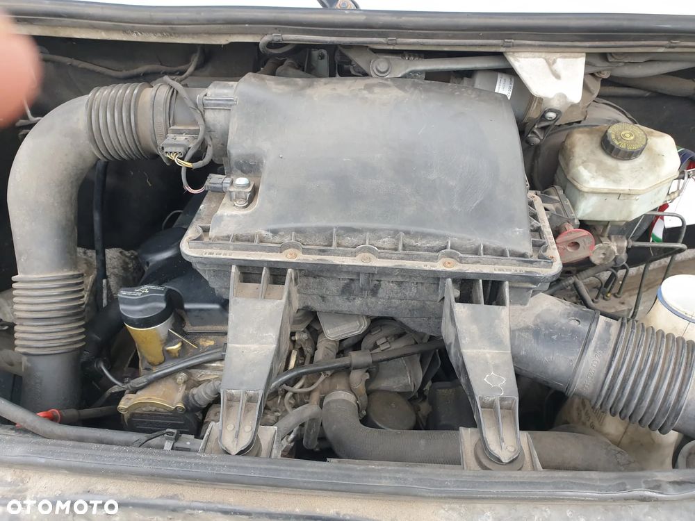 Mercedes-Benz Sprinter - 9