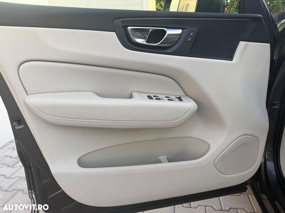 Volvo XC 60 B4 B Geartronic Momentum - 13