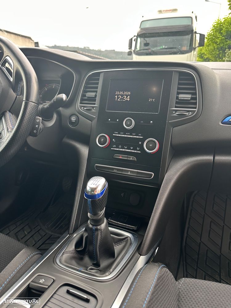Renault Mégane - 11