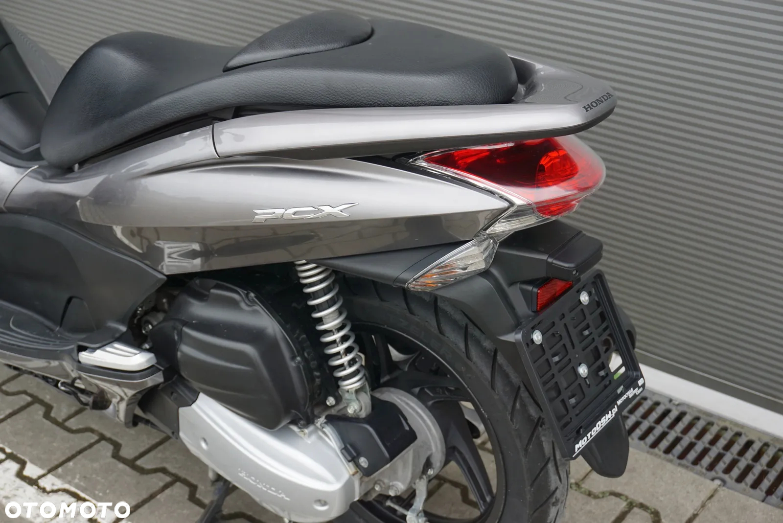 Honda PCX - 13