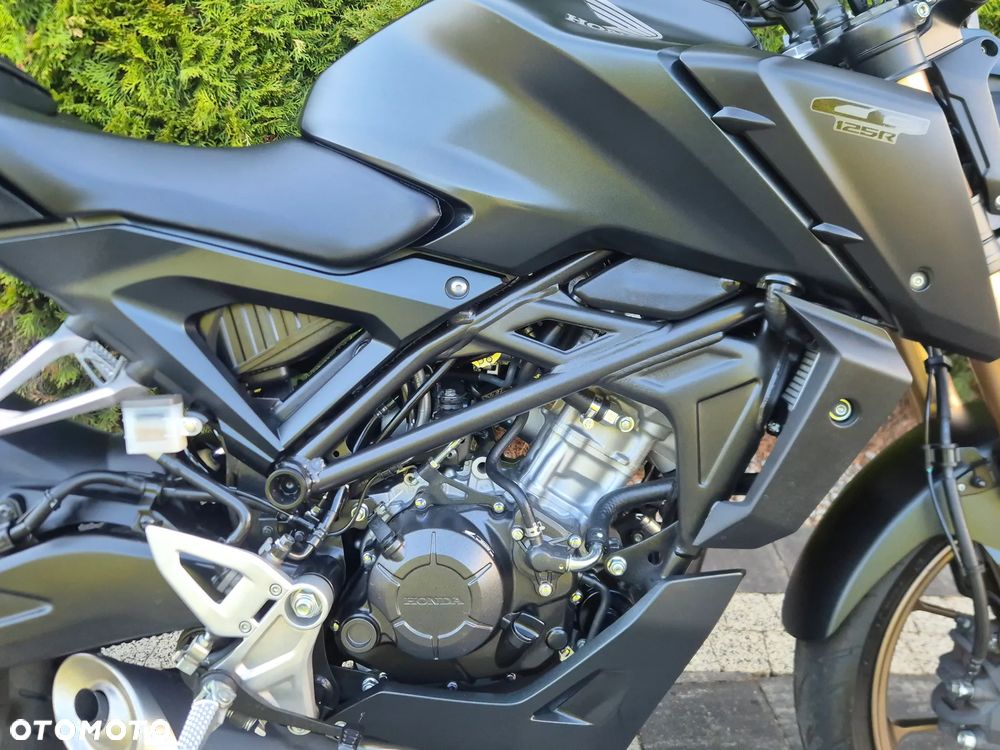 Honda CB - 8