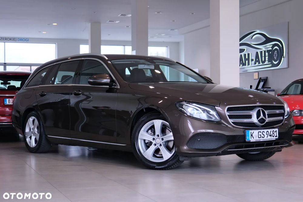 Mercedes-Benz Klasa E 200 T 9G-TRONIC Avantgarde - 5